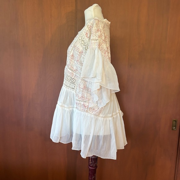 Akemi & Kin ruffled top - Picture 4 of 5